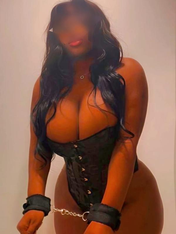 Vanessa - Escort in Lausanne
