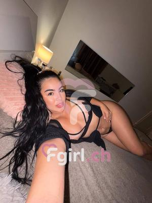 Veky - Escort in Lausanne
