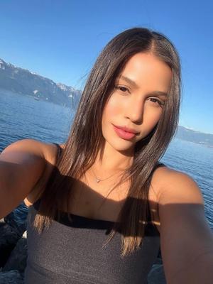 Vica - Erotic masseuse in Eaux-vives
