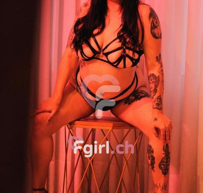 Victoria - Escort en Prilly
