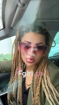 Victoria - Escort à Genève
