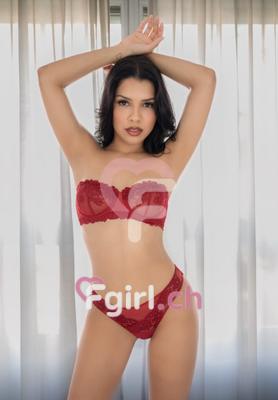 Victoria - Escort in Genf
