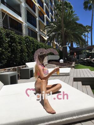 Victoria - Escort in Yverdon-les-bains
