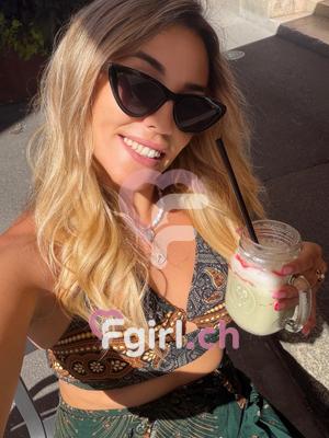 Victoria - Escort in Yverdon-les-bains
