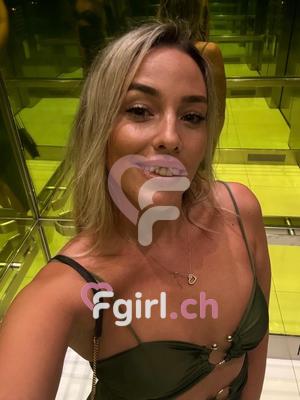 Victoria - Escort in Yverdon-les-bains
