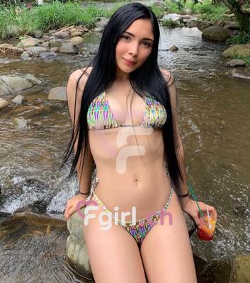 Victoria - Escort in Thônex
