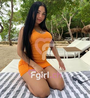Victoria - Escort in Thônex
