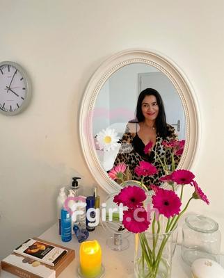 Victoria - Masseuse érotique à Morges
