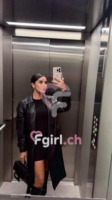Victoria - Escort in Martigny
