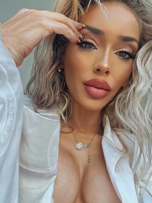 Victoria - Escort in Bulle
