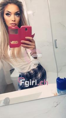Victoria - Escort en Romont