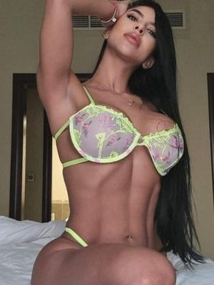 Violeta - Escort in Renens
