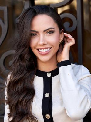 Vivi - Escort en Genève
