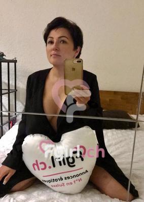 Xena - Dominatrice BDSM à Payerne