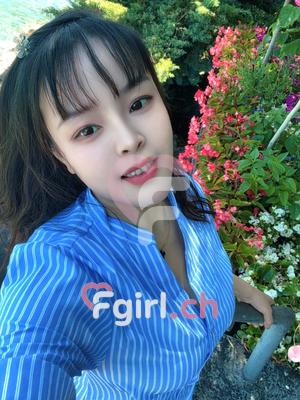 Xiaoqing - Escort in Morges
