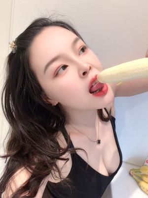 Xiaoqing - Escort in Lausanne
