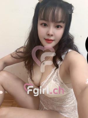 Xiaoqing - Escort in Morges
