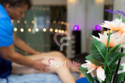 Geovanna - Massaggiatrice erotica a Lausanne
