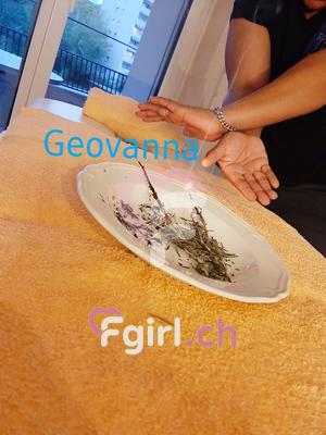 Geovanna - Erotic masseuse in Renens
