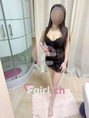 Xuanxuan - Escort in Vevey
