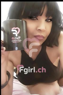 Yailin - Escort in Saxon