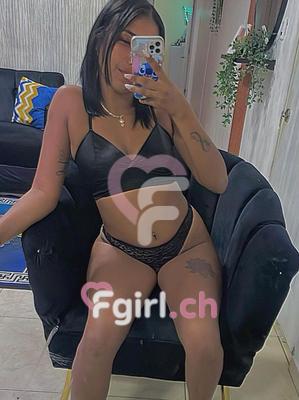 Yailin Aquino - Escort à Genève
