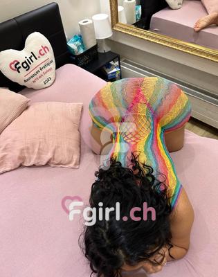 Yasmin - Escort a Genève