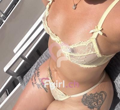 Yasmin - Escort à Plainpalais
