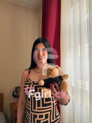 Yasmin - Escort in Martigny