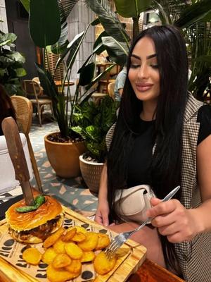 Yasmine - Escort in Geneva
