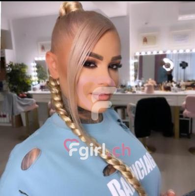 Yasmine - Escort in Biel/Bienne
