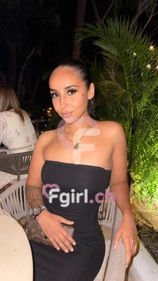 Yasmine - Escort à Genève
