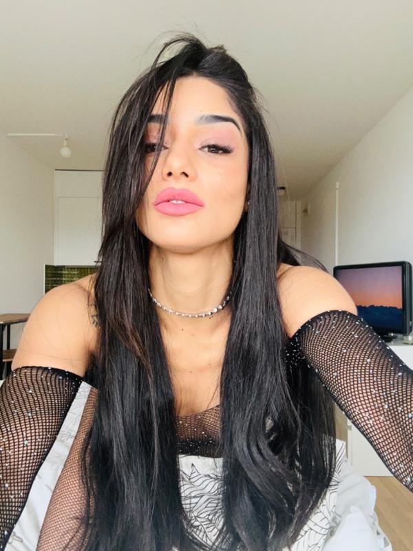 Yasmine - Escort à Champel
