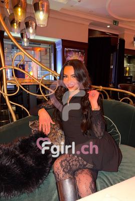Yasmine - Escort à Eaux-vives
