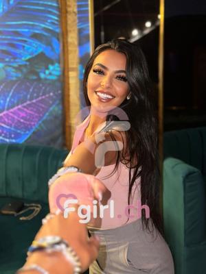 Yasmine - Escort à Eaux-vives
