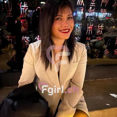 Yaya - Masseuse érotique à Genève
