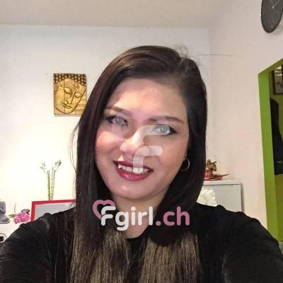 Yaya - Masseuse érotique à Genève