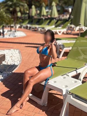 Yessica - Masseuse érotique à Fribourg

