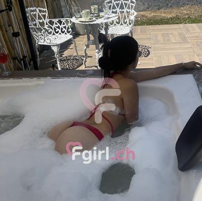 Yina - Escort en Cornavin
