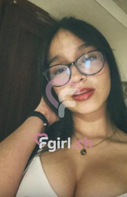 Yina - Escort en Cornavin