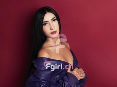 Yina - Escort à Plainpalais
