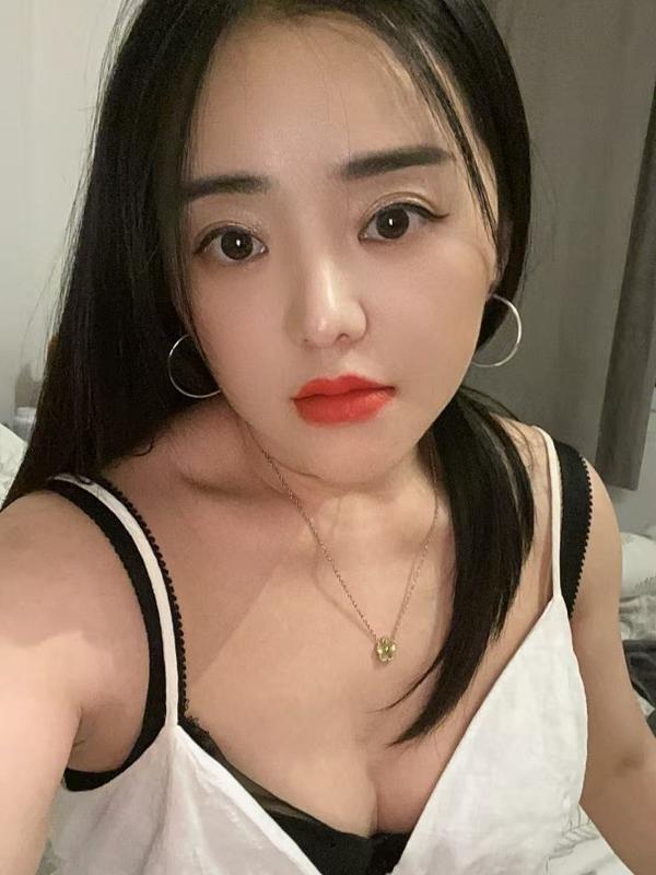 Yuanyuan - Escort à Sion
