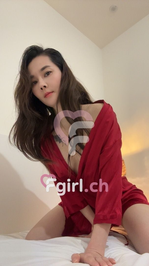 Yuki – Geneva photo 5