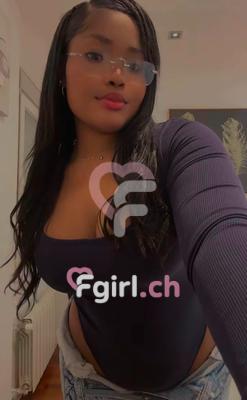 Yuli - Escort à Plainpalais
