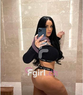 Yulia - Escort à Lausanne
