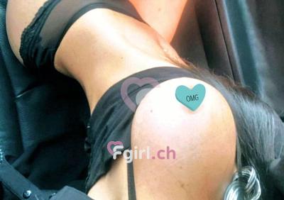 Yuliana - Escort in Eaux-vives
