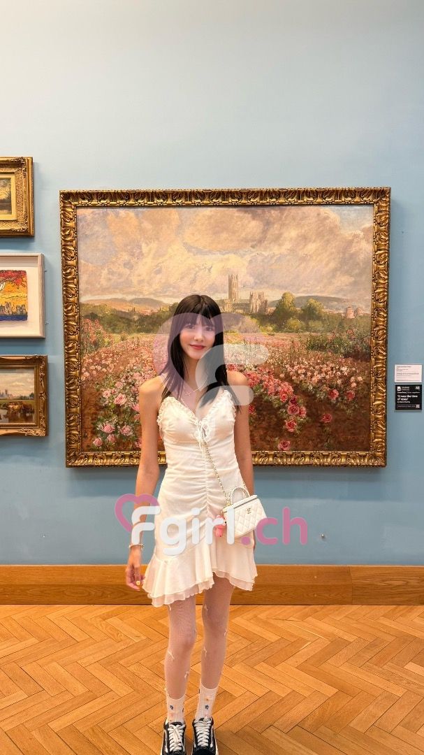 Yumi – Geneva photo 4