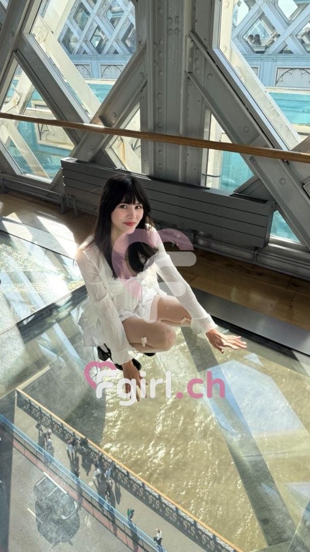 Yumi – Geneva photo 5