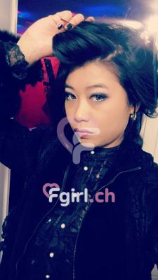 Yumi - Escort in Genf
