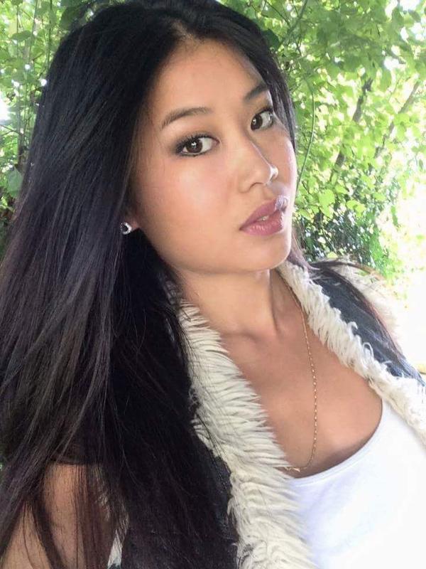 Yumi - Escort in Genf
